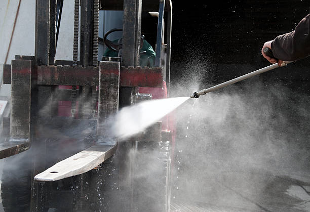 Garage Pressure Washing in Hampton, VA